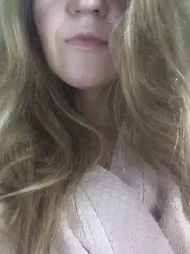 KattyLuuu online show from 24, 6, 2026