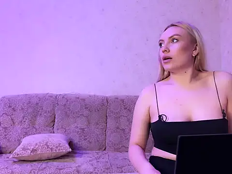 AzallandRoom online show from 4, 12, 2025