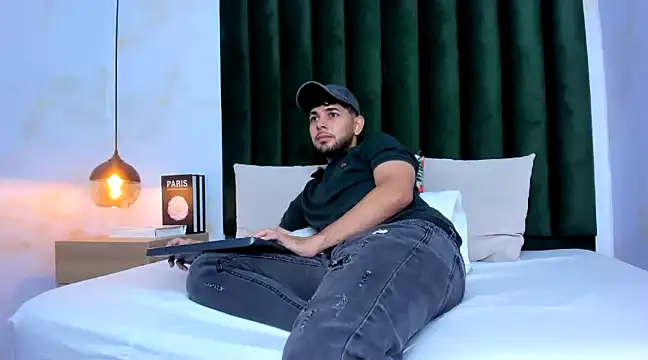 Samir bear online show from 1, 3, 2025