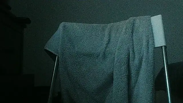 teek1234 1 online show from 8, 3, 2025