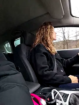 Snapshot of sansan2411 chatting on 3, 2, 2026 sansan2411 online show from 3, 2, 2026