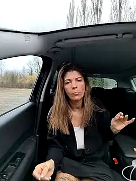 Snapshot of sansan2411 chatting on 6, 2, 2026 sansan2411 online show from 6, 2, 2026