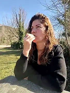 Snapshot of sansan2411 chatting on 25, 2, 2026 sansan2411 online show from 25, 2, 2026