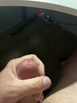 mikiss789 online show from 20, 4, 2026