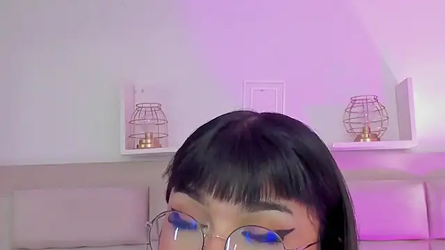 RoseCassie online show from 20, 2, 2025