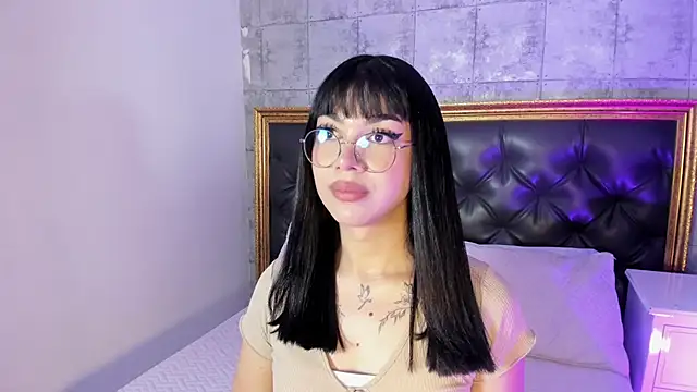 RoseCassie online show from 11, 3, 2025