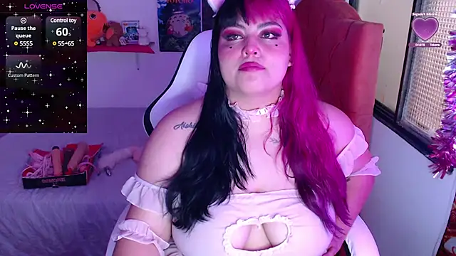 Snapshot of Pinky-Flower chatting on 24, 1, 2025 Pinky-Flower online show from 24, 1, 2025