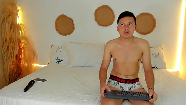 Snapshot of TifannyRossiii chatting on 11, 2, 2026 TifannyRossiii online show from 11, 2, 2026