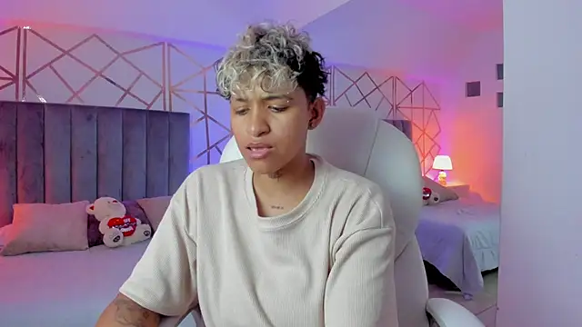 Snapshot of Dominick_jones chatting on 9, 1, 2025 Dominick jones online show from 9, 1, 2025