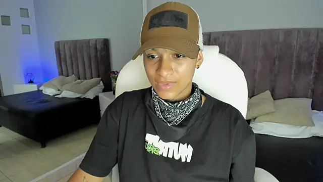 Snapshot of Dominick_jones chatting on 29, 1, 2025 Dominick jones online show from 29, 1, 2025