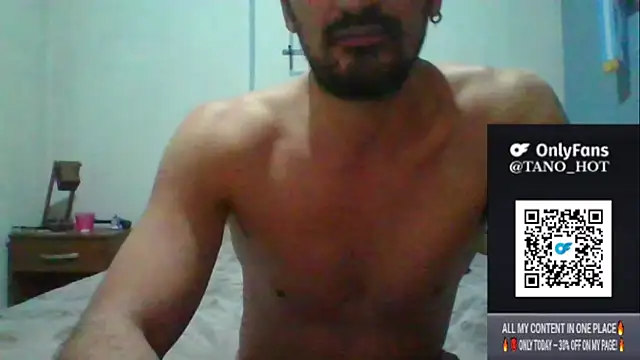 Snapshot of italianbighorse22 chatting on 14, 10, 2025 italianbighorse22 online show from 14, 10, 2025