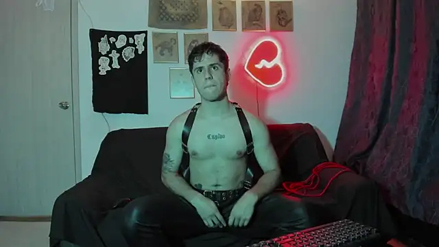 Snapshot of Antonello_Vannucci chatting on 11, 1, 2025 Antonello Vannucci online show from 11, 1, 2025