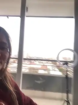 AlejandritaMilano online show from 9, 6, 2026