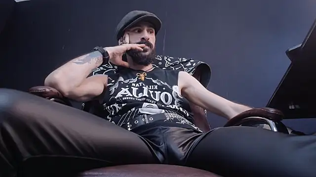 AxelColton online show from 4, 2, 2025