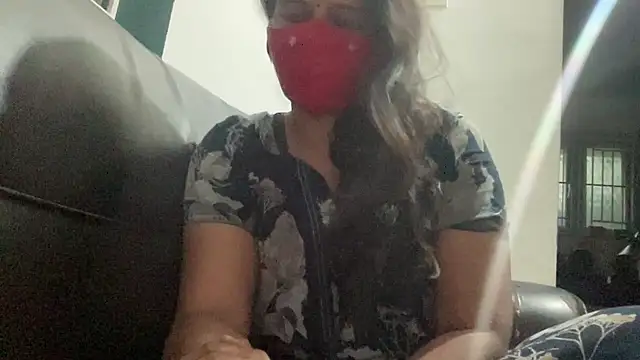 Tamil Sanjana  online show from 5, 2, 2026