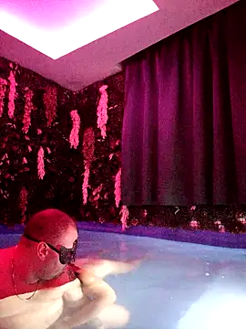 Coppiatrasgressiva online show from 14, 10, 2025