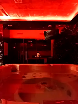 Coppiatrasgressiva online show from 18, 10, 2025