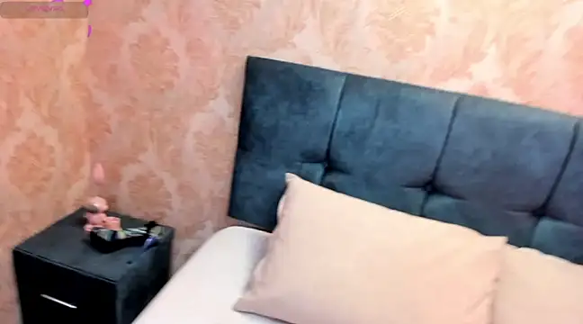 CintiaWalker online show from 21, 2, 2025