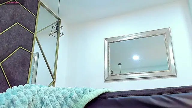 AbrilSonne online show from 26, 12, 2024