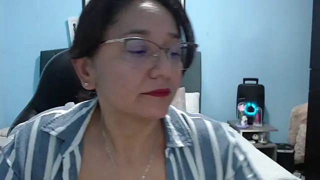 AngelRouss online show from 15, 5, 2026