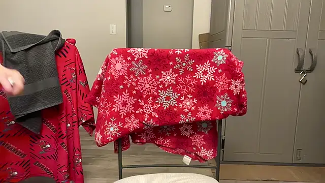 Snapshot of Keywest_Kate chatting on 11, 1, 2025 Keywest Kate online show from 11, 1, 2025