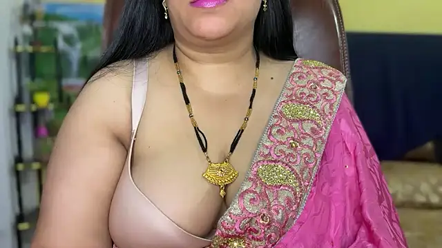 Snapshot of FlatVincy4 chatting on 3, 2, 2026 FlatVincy4 online show from 3, 2, 2026