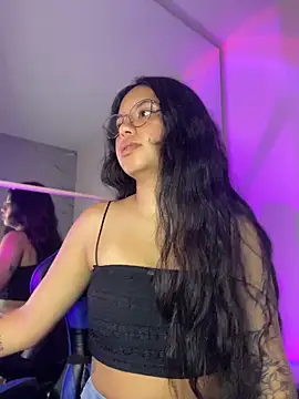 Snapshot of Rosita_forever_ chatting on 11, 4, 2026 Rosita forever online show from 11, 4, 2026