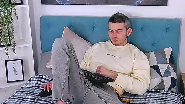 Devin Jay online show from 25, 1, 2025