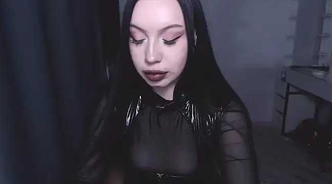 MoranaMissGod online show from 4, 3, 2025