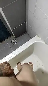 DTuannHallT online show from 10, 4, 2026