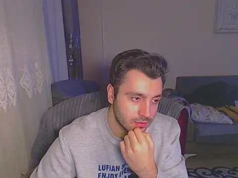 handsomeee04 online show from 24, 2, 2025