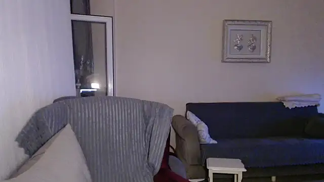 handsomeee04 online show from 10, 9, 2025