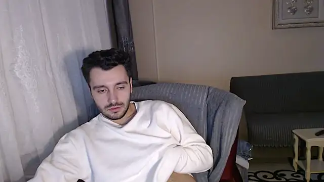 handsomeee04 online show from 25, 11, 2025