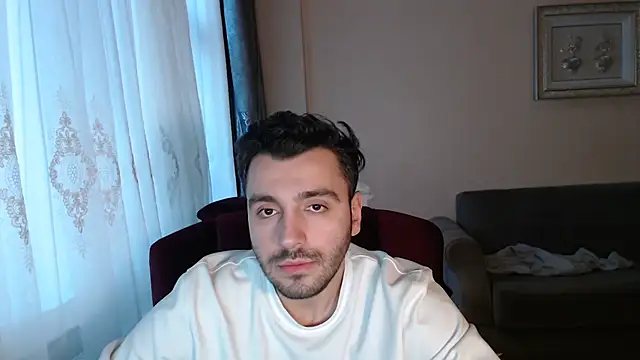 handsomeee04 online show from 20, 12, 2025