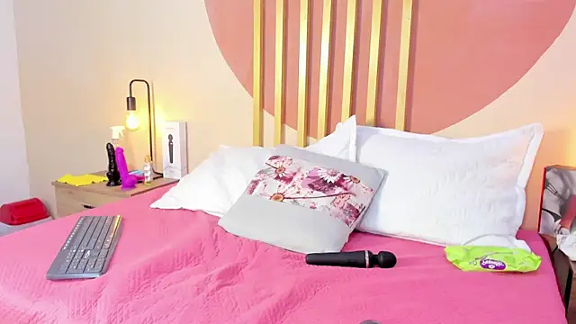 Nicole Angels  online show from 30, 9, 2025