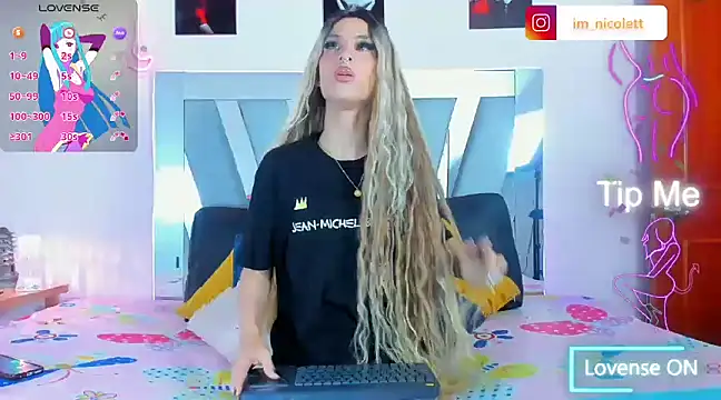 supradoll online show from 3, 2, 2025