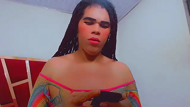 Snapshot of fox_naughty_violet chatting on 2, 10, 2025 fox naughty violet online show from 2, 10, 2025