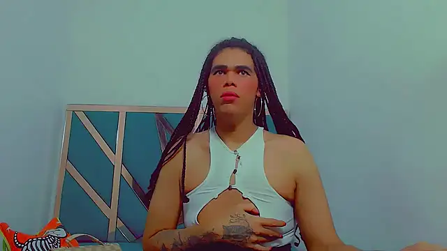 Snapshot of fox_naughty_violet chatting on 10, 11, 2025 fox naughty violet online show from 10, 11, 2025