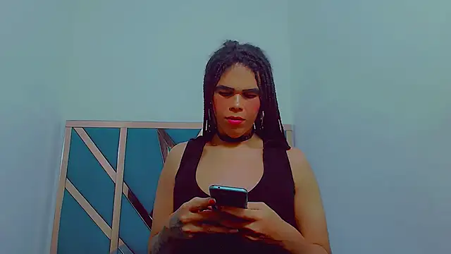 Snapshot of fox_naughty_violet chatting on 15, 11, 2025 fox naughty violet online show from 15, 11, 2025