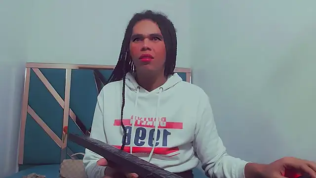 Snapshot of fox_naughty_violet chatting on 27, 11, 2025 fox naughty violet online show from 27, 11, 2025