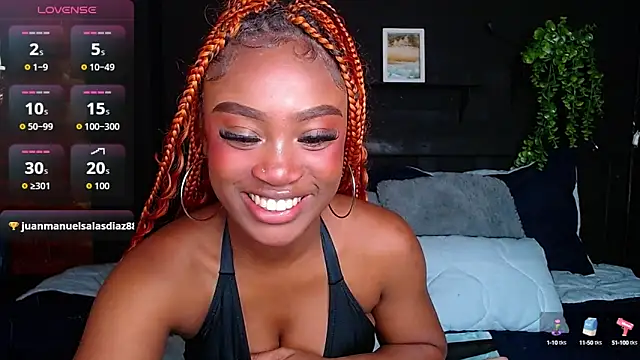 nikkystorm1  online show from 1, 10, 2025