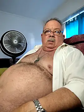 Snapshot of bylytom24 chatting on 7, 1, 2026 bylytom24 online show from 7, 1, 2026