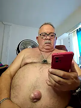 Snapshot of bylytom24 chatting on 14, 1, 2026 bylytom24 online show from 14, 1, 2026