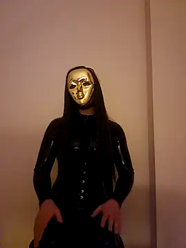 Snapshot of NoraInMask chatting on 22, 2, 2025 NoraInMask online show from 22, 2, 2025