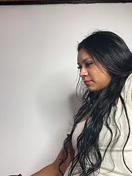 Charlotemonroe online show from 8, 3, 2025