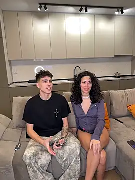 Alexiaa2006 online show from 11, 4, 2026