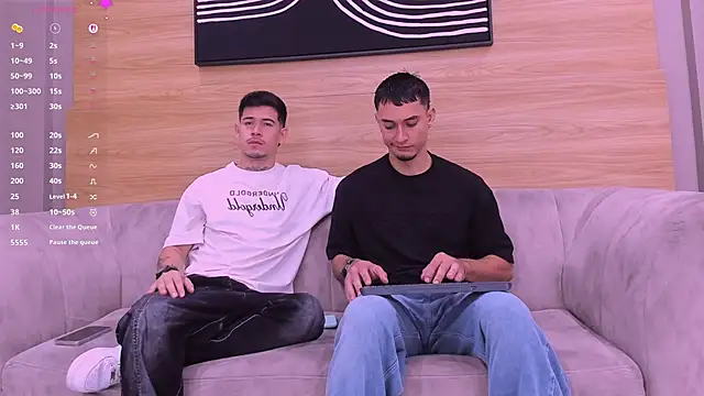 hell twink online show from 4, 6, 2026