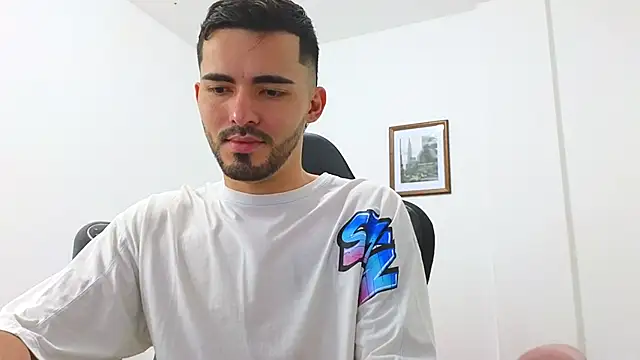 Massimoo 07 online show from 1, 1, 2025