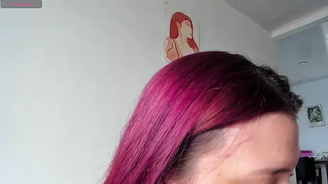 Snapshot of Sophia_cyrus11 chatting on 13, 11, 2025 Sophia cyrus11 online show from 13, 11, 2025