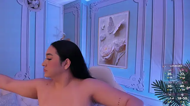 stefany duque1  online show from 8, 11, 2025